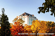 多倫多大學(xué)和阿爾伯塔大學(xué)選哪個比較好？