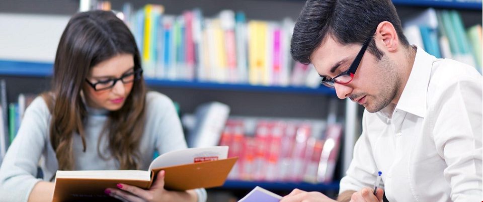 英國教育學(xué)研究生.jpg 英國教育學(xué)研究生.jpg