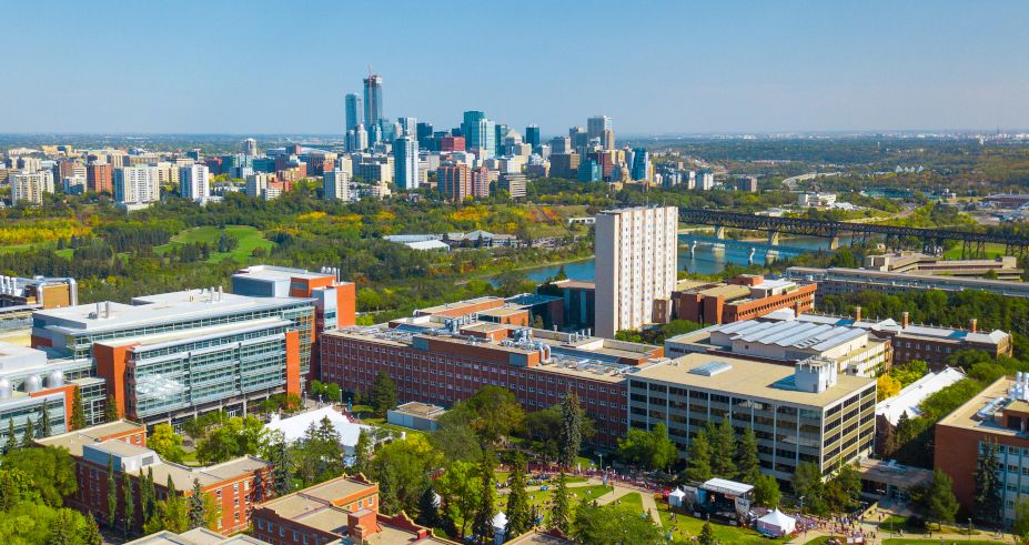 阿爾伯塔大學.jpg 阿爾伯塔大學.jpg