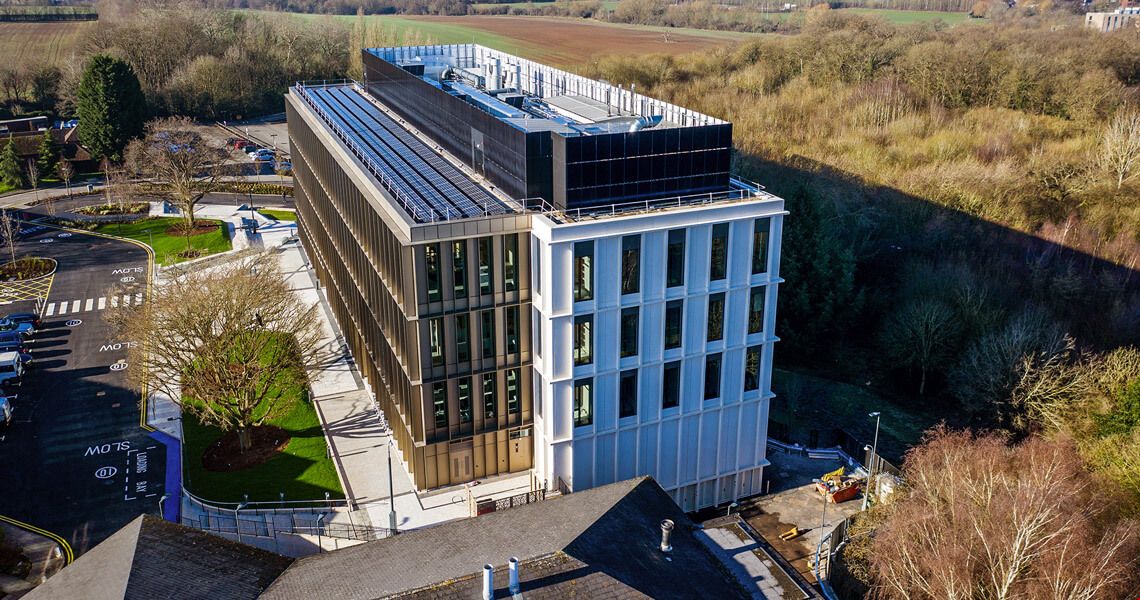 華威大學(xué)IBRB大樓.jpg 華威大學(xué)IBRB大樓.jpg