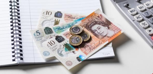 英國大學學費一年多少錢.jpg 英國大學學費一年多少錢.jpg